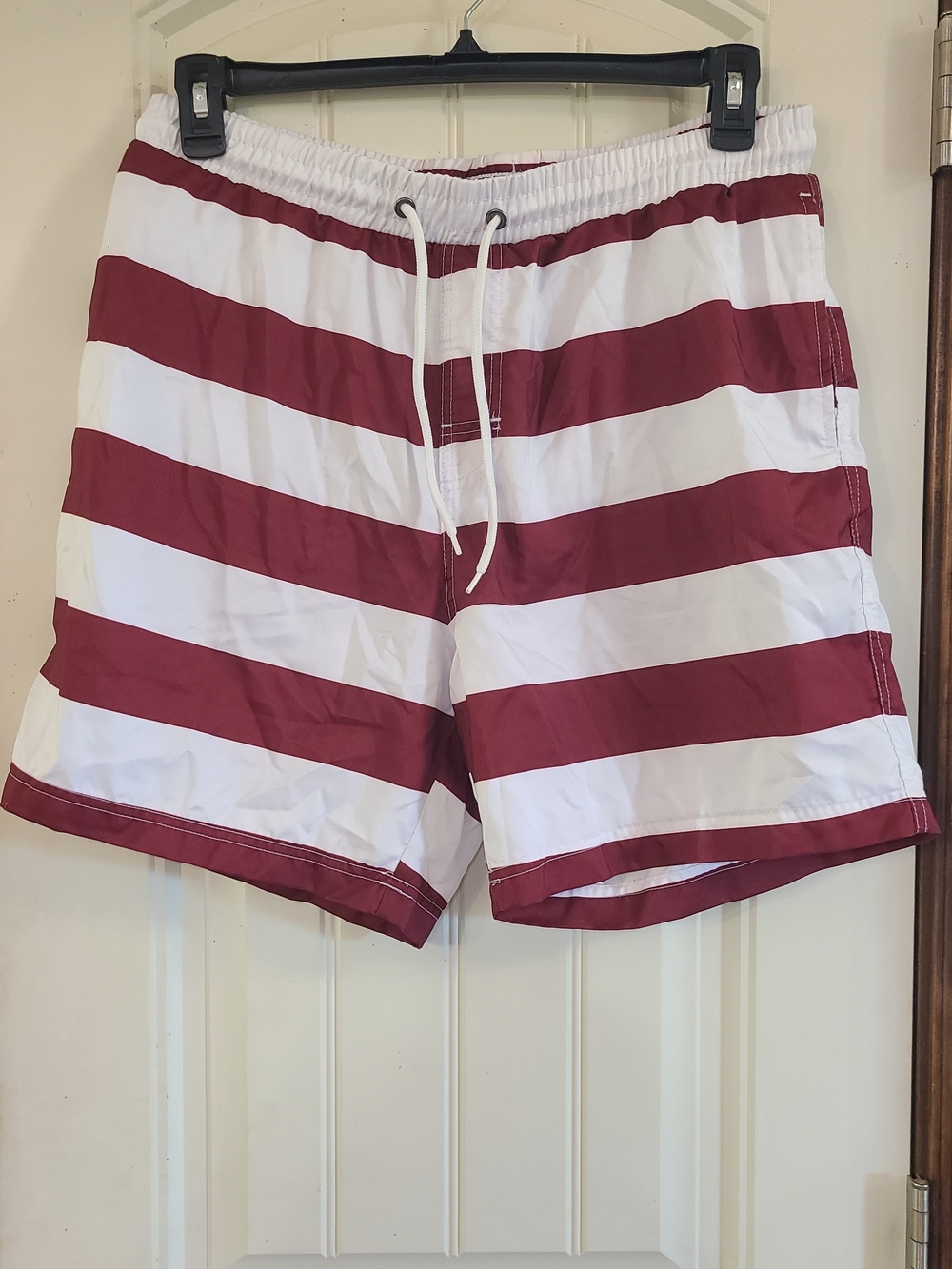 Club Room Maroon and White Horizontal Stripe Swim Trunks Size L